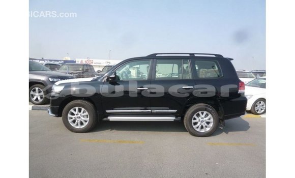 Buy Import Toyota Land Cruiser Black Car in Import - Dubai in Central Buy Import Toyota Land Cruiser Black Car in Import - Dubai in Central