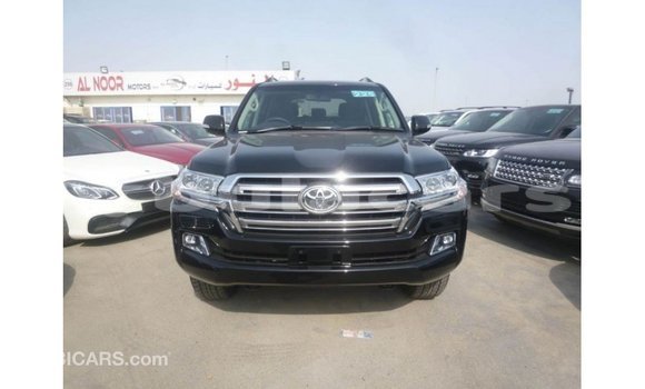 Buy Import Toyota Land Cruiser Black Car in Import - Dubai in Central Buy Import Toyota Land Cruiser Black Car in Import - Dubai in Central