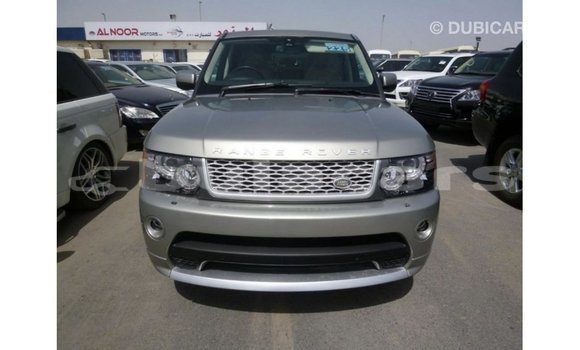 Acheter Import Voiture Land Rover Range Rover Gris à Import - Dubai, Central Acheter Import Voiture Land Rover Range Rover Gris à Import - Dubai, Central