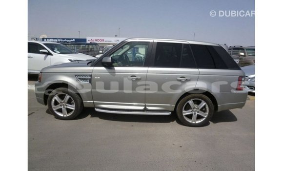 Acheter Import Voiture Land Rover Range Rover Gris à Import - Dubai, Central Acheter Import Voiture Land Rover Range Rover Gris à Import - Dubai, Central