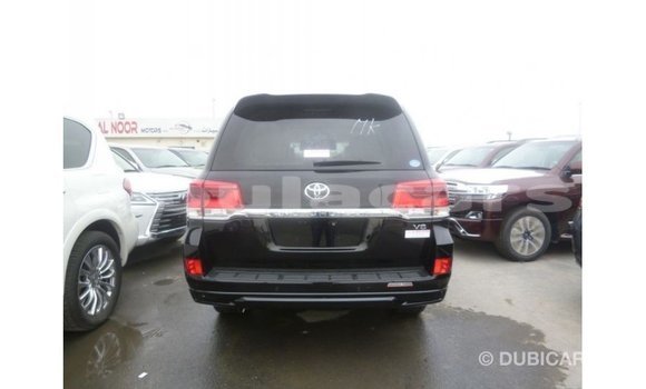 Buy Import Toyota Land Cruiser Black Car in Import - Dubai in Central Buy Import Toyota Land Cruiser Black Car in Import - Dubai in Central