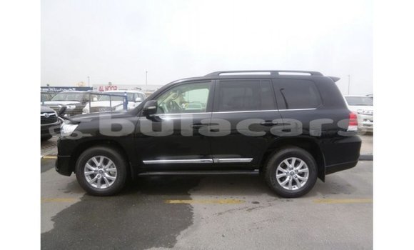 Buy Import Toyota Land Cruiser Black Car in Import - Dubai in Central Buy Import Toyota Land Cruiser Black Car in Import - Dubai in Central