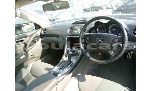 Buy Import Mercedes-Benz 190 Grey Car in Import - Dubai in Central Buy Import Mercedes-Benz 190 Grey Car in Import - Dubai in Central