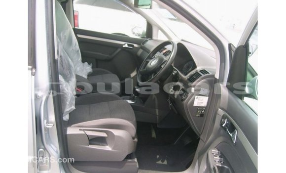 Buy Import Volkswagen Touran Grey Car in Import - Dubai in Central Buy Import Volkswagen Touran Grey Car in Import - Dubai in Central