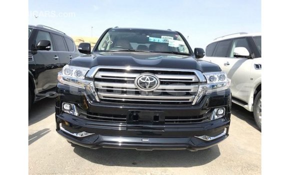 Buy Import Toyota Land Cruiser Black Car in Import - Dubai in Central Buy Import Toyota Land Cruiser Black Car in Import - Dubai in Central