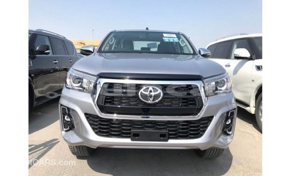 Buy Import Toyota Hilux Grey Car in Import - Dubai in Central Buy Import Toyota Hilux Grey Car in Import - Dubai in Central