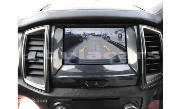 Acheter Import Voiture Ford Ranger Gris à Import - Dubai, Central Acheter Import Voiture Ford Ranger Gris à Import - Dubai, Central