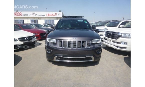 Acheter Import Voiture Jeep Grand Cherokee Gris à Import - Dubai, Central Acheter Import Voiture Jeep Grand Cherokee Gris à Import - Dubai, Central