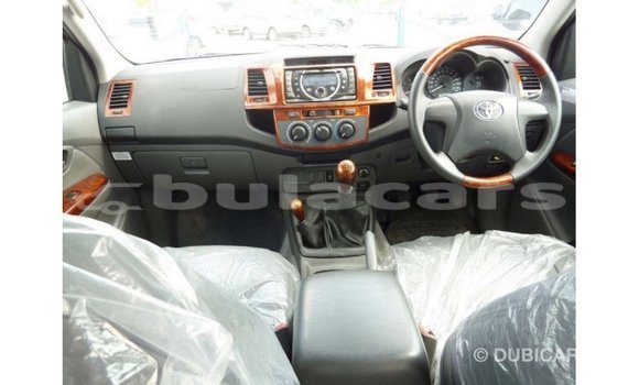 Buy Import Toyota Hilux Grey Car in Import - Dubai in Central Buy Import Toyota Hilux Grey Car in Import - Dubai in Central