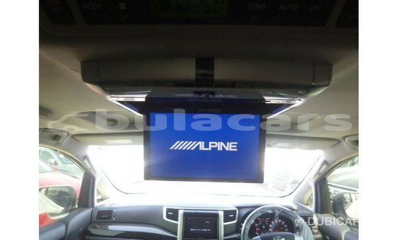 Buy Import Toyota Vellfire White Car in Import - Dubai in Central Buy Import Toyota Vellfire White Car in Import - Dubai in Central