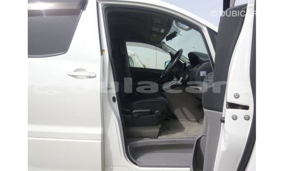 Buy Import Toyota Alphard White Car in Import - Dubai in Central Buy Import Toyota Alphard White Car in Import - Dubai in Central