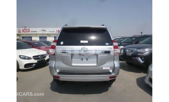 Buy Import Toyota Prado Grey Car in Import - Dubai in Central Buy Import Toyota Prado Grey Car in Import - Dubai in Central