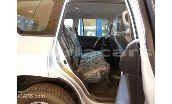Buy Import Toyota Prado Grey Car in Import - Dubai in Central Buy Import Toyota Prado Grey Car in Import - Dubai in Central