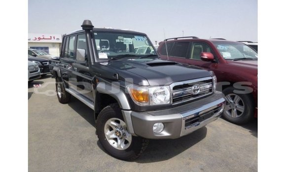 Buy Import Toyota Land Cruiser Grey Car in Import - Dubai in Central Buy Import Toyota Land Cruiser Grey Car in Import - Dubai in Central