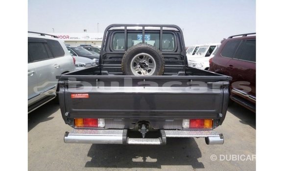 Buy Import Toyota Land Cruiser Grey Car in Import - Dubai in Central Buy Import Toyota Land Cruiser Grey Car in Import - Dubai in Central