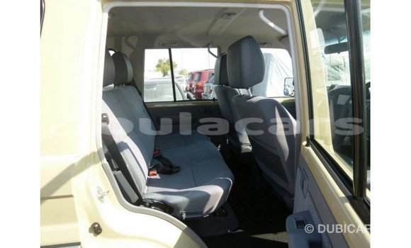Buy Import Toyota Land Cruiser Beige Car in Import - Dubai in Central Buy Import Toyota Land Cruiser Beige Car in Import - Dubai in Central