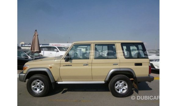 Buy Import Toyota Land Cruiser Beige Car in Import - Dubai in Central Buy Import Toyota Land Cruiser Beige Car in Import - Dubai in Central