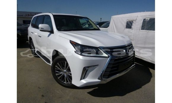 Buy Import Lexus LX White Car in Import - Dubai in Central Buy Import Lexus LX White Car in Import - Dubai in Central