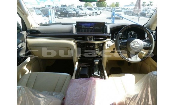 Buy Import Lexus LX White Car in Import - Dubai in Central Buy Import Lexus LX White Car in Import - Dubai in Central