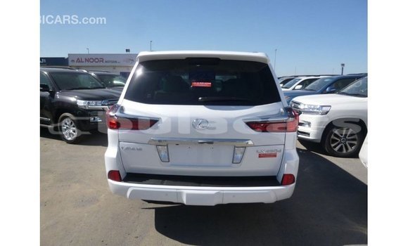 Buy Import Lexus LX White Car in Import - Dubai in Central Buy Import Lexus LX White Car in Import - Dubai in Central