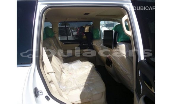 Buy Import Lexus LX White Car in Import - Dubai in Central Buy Import Lexus LX White Car in Import - Dubai in Central