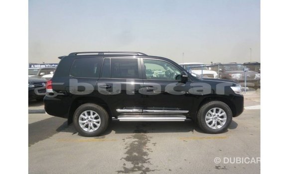 Acheter Import Voiture Toyota Land Cruiser Noir à Import - Dubai, Central Acheter Import Voiture Toyota Land Cruiser Noir à Import - Dubai, Central