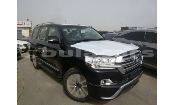Buy Import Toyota Land Cruiser Black Car in Import - Dubai in Central Buy Import Toyota Land Cruiser Black Car in Import - Dubai in Central