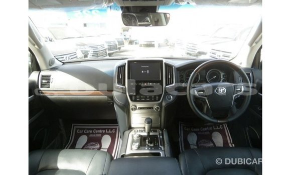Buy Import Toyota Land Cruiser Grey Car in Import - Dubai in Central Buy Import Toyota Land Cruiser Grey Car in Import - Dubai in Central