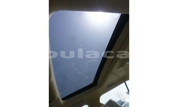 Acheter Import Voiture Toyota Land Cruiser Gris à Import - Dubai, Central Acheter Import Voiture Toyota Land Cruiser Gris à Import - Dubai, Central