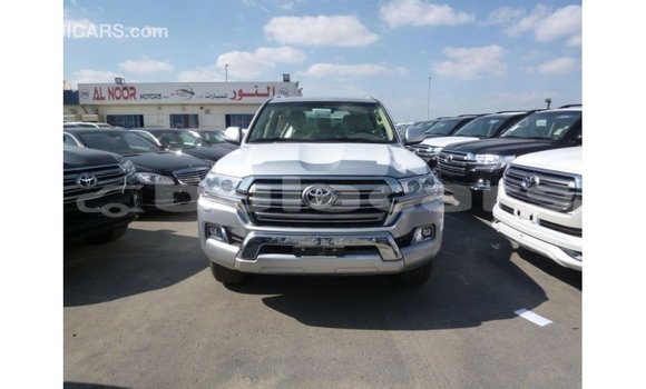 Buy Import Toyota Land Cruiser Grey Car in Import - Dubai in Central Buy Import Toyota Land Cruiser Grey Car in Import - Dubai in Central