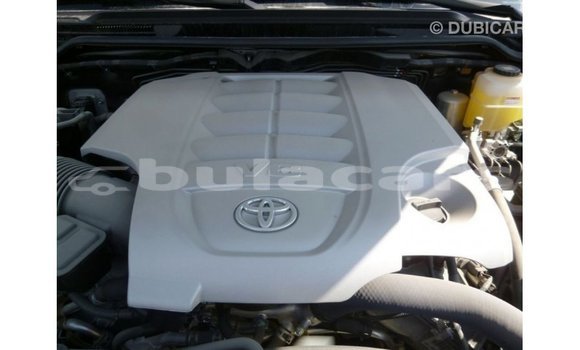 Buy Import Toyota Land Cruiser Grey Car in Import - Dubai in Central Buy Import Toyota Land Cruiser Grey Car in Import - Dubai in Central