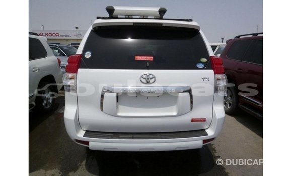 Buy Import Toyota Prado White Car in Import - Dubai in Central Buy Import Toyota Prado White Car in Import - Dubai in Central