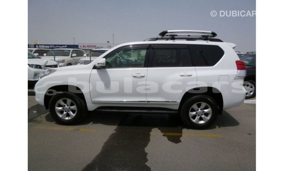 Buy Import Toyota Prado White Car in Import - Dubai in Central Buy Import Toyota Prado White Car in Import - Dubai in Central