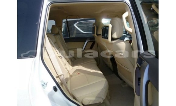 Buy Import Toyota Prado White Car in Import - Dubai in Central Buy Import Toyota Prado White Car in Import - Dubai in Central