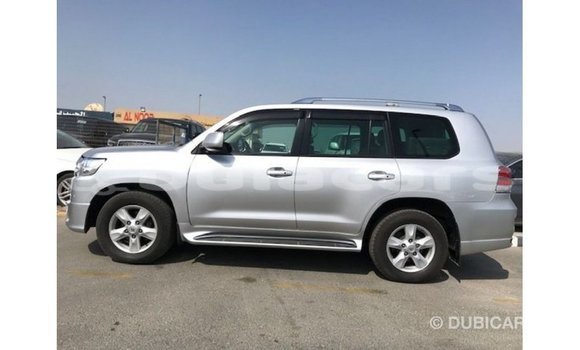 Buy Import Toyota Land Cruiser Grey Car in Import - Dubai in Central Buy Import Toyota Land Cruiser Grey Car in Import - Dubai in Central