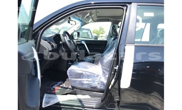 Acheter Import Voiture Toyota Prado Noir à Import - Dubai, Central Acheter Import Voiture Toyota Prado Noir à Import - Dubai, Central