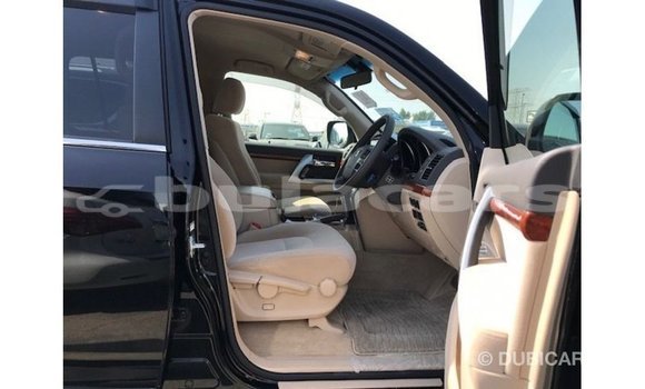 Buy Import Toyota Land Cruiser Black Car in Import - Dubai in Central Buy Import Toyota Land Cruiser Black Car in Import - Dubai in Central