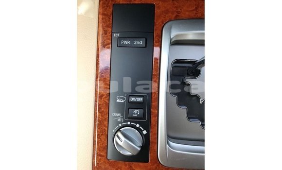 Buy Import Toyota Land Cruiser Black Car in Import - Dubai in Central Buy Import Toyota Land Cruiser Black Car in Import - Dubai in Central