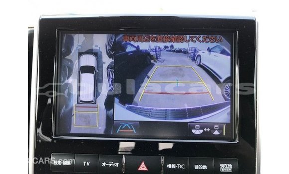 Buy Import Toyota Land Cruiser White Car in Import - Dubai in Central Buy Import Toyota Land Cruiser White Car in Import - Dubai in Central