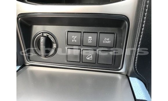 Acheter Import Voiture Toyota Prado Marron à Import - Dubai, Central Acheter Import Voiture Toyota Prado Marron à Import - Dubai, Central