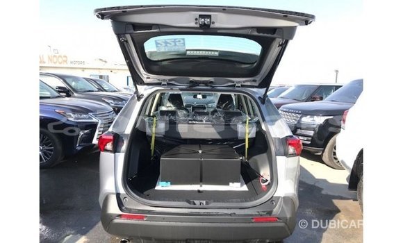 Buy Import Toyota 4Runner Grey Car in Import - Dubai in Central Buy Import Toyota 4Runner Grey Car in Import - Dubai in Central