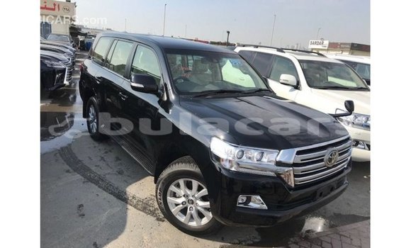 Acheter Import Voiture Toyota Land Cruiser Noir à Import - Dubai, Central Acheter Import Voiture Toyota Land Cruiser Noir à Import - Dubai, Central