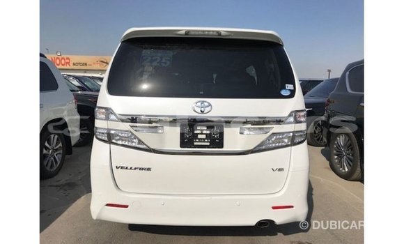 Buy Import Toyota Vellfire White Car in Import - Dubai in Central Buy Import Toyota Vellfire White Car in Import - Dubai in Central