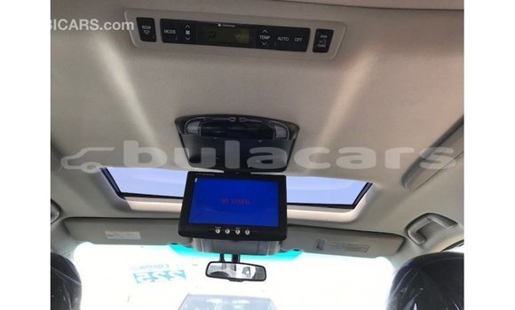Buy Import Toyota Vellfire White Car in Import - Dubai in Central Buy Import Toyota Vellfire White Car in Import - Dubai in Central