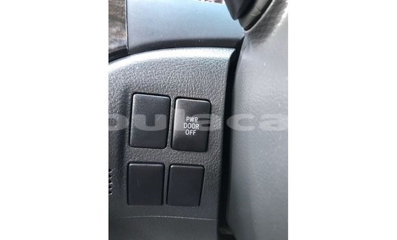 Buy Import Toyota Vellfire White Car in Import - Dubai in Central Buy Import Toyota Vellfire White Car in Import - Dubai in Central