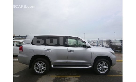 Buy Import Toyota Land Cruiser Grey Car in Import - Dubai in Central Buy Import Toyota Land Cruiser Grey Car in Import - Dubai in Central