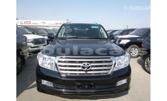 Buy Import Toyota Land Cruiser Black Car in Import - Dubai in Central Buy Import Toyota Land Cruiser Black Car in Import - Dubai in Central