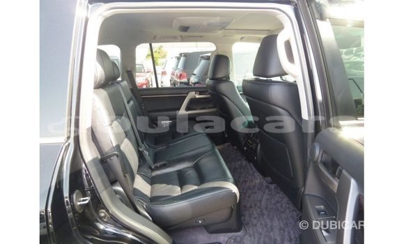 Buy Import Toyota Land Cruiser Black Car in Import - Dubai in Central Buy Import Toyota Land Cruiser Black Car in Import - Dubai in Central