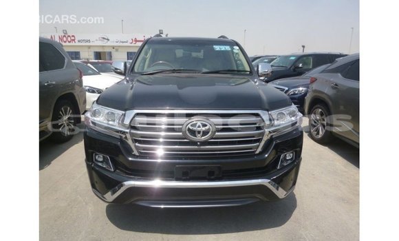 Buy Import Toyota Land Cruiser Black Car in Import - Dubai in Central Buy Import Toyota Land Cruiser Black Car in Import - Dubai in Central