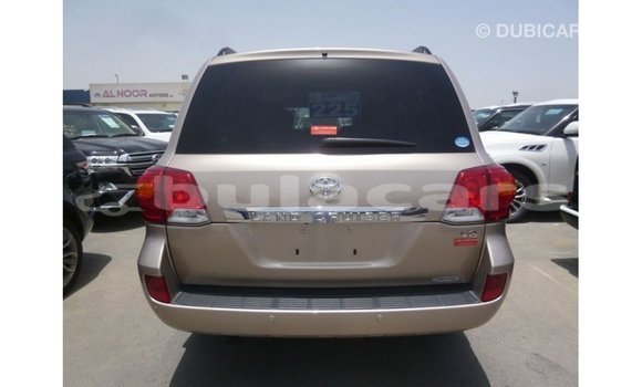 Buy Import Toyota Land Cruiser Other Car in Import - Dubai in Central Buy Import Toyota Land Cruiser Other Car in Import - Dubai in Central